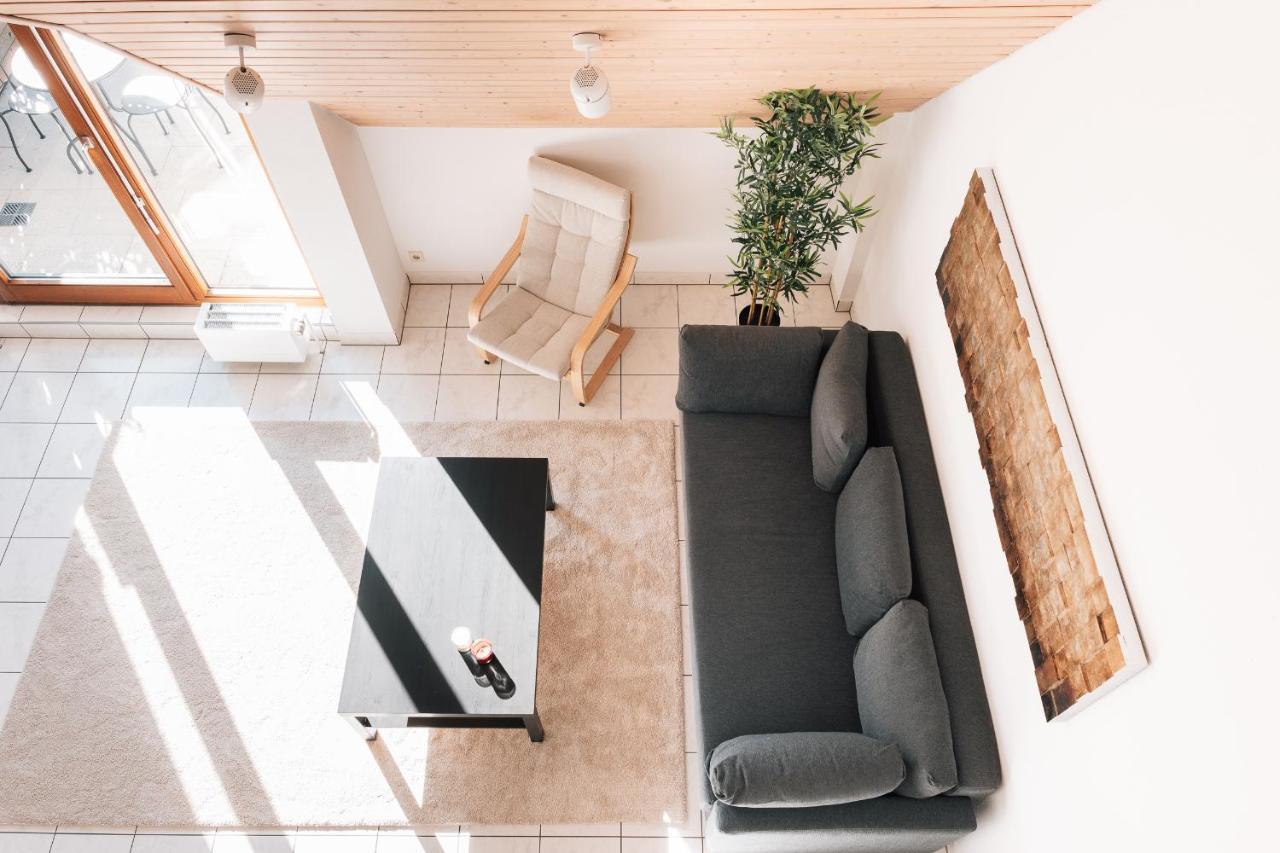 Maisonette-Wohnung Airport/Messe Stuttgart - Balkon - Parkplatz - Netflix Filderstadt Exteriér fotografie