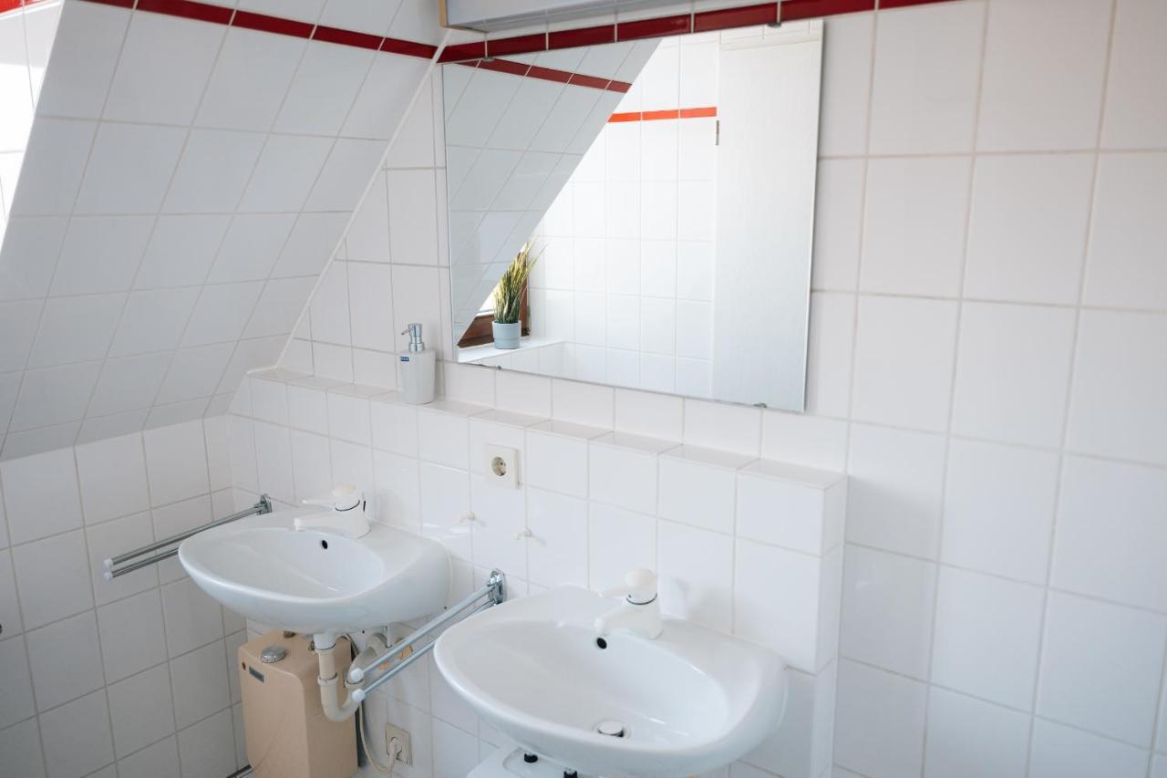 Maisonette-Wohnung Airport/Messe Stuttgart - Balkon - Parkplatz - Netflix Filderstadt Exteriér fotografie